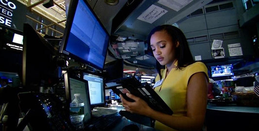 Meet New York Stock Exchange’s Only Full-Time Female Broker- And She's Only 23