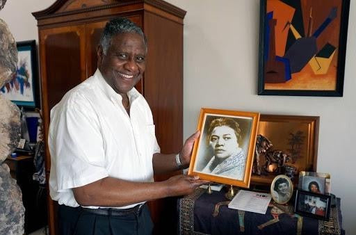 Oakland Man Is On A Mission To Get His Late Aunt A Star on The Hollywood Walk of Fame