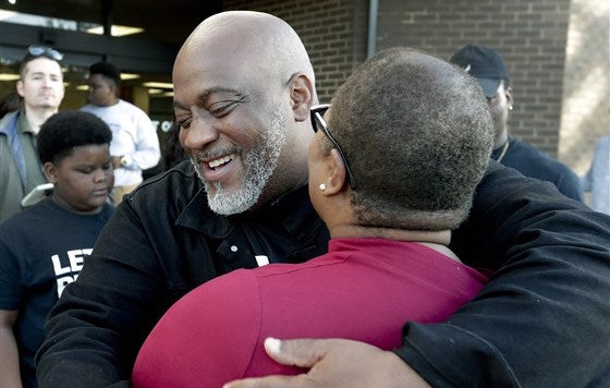 After Regaining Their Voting Rights, Formerly Incarcerated People In Florida Start Registering To Vote