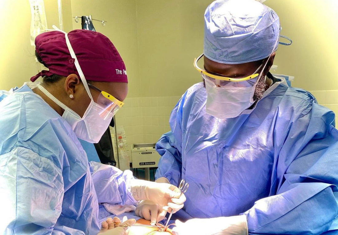 Sibling Goals - Brother And Sister Team Up To Perform Surgery Together