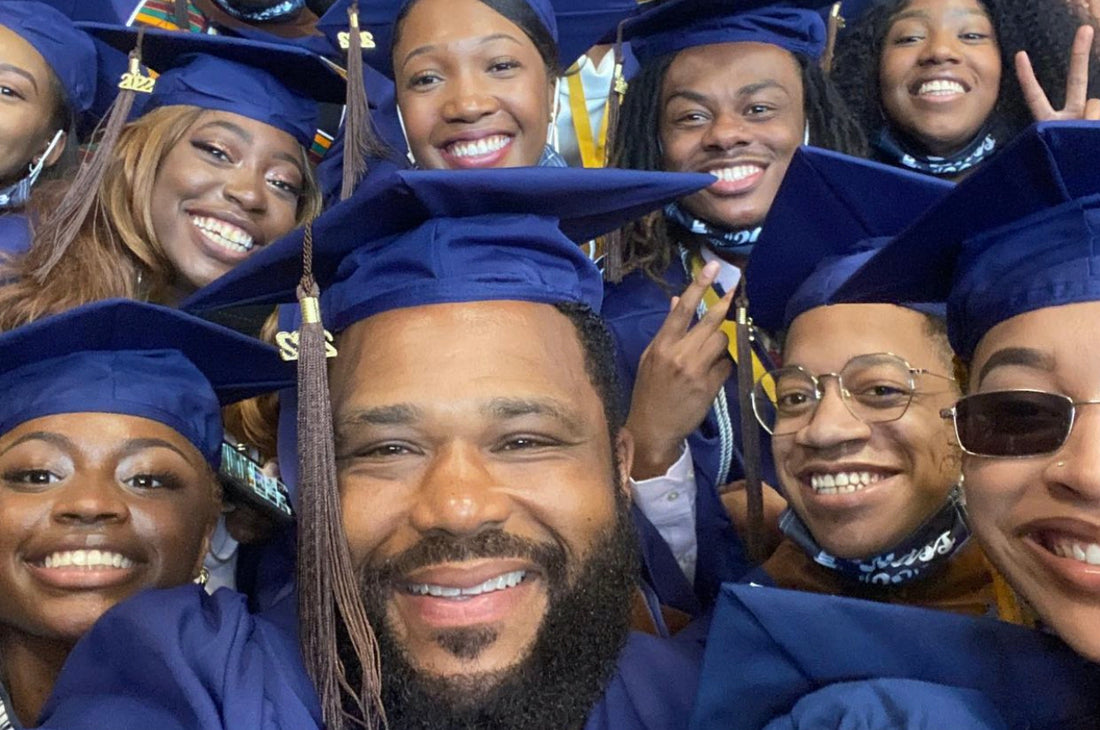 Anthony Anderson Achieves Dream And Graduates From Howard University