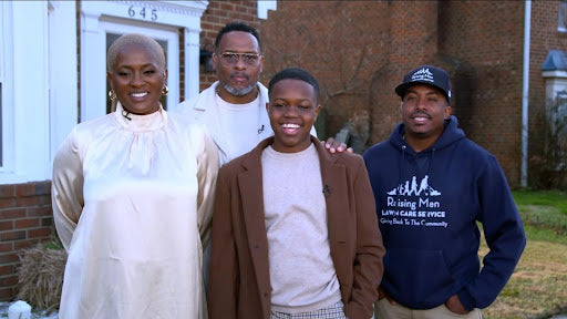 VA Teen Awarded $10,000 After Mowing Lawns Of Elderly & Disabled For Free