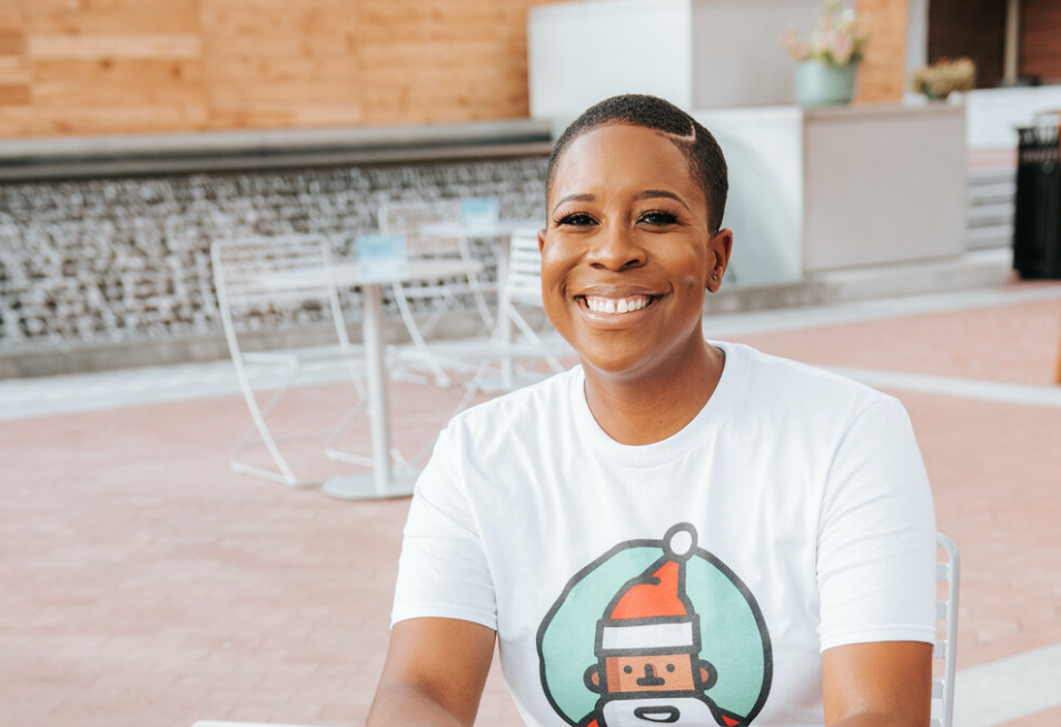 This Mom Created An App To Help Parents Find The Closest Black Santa
