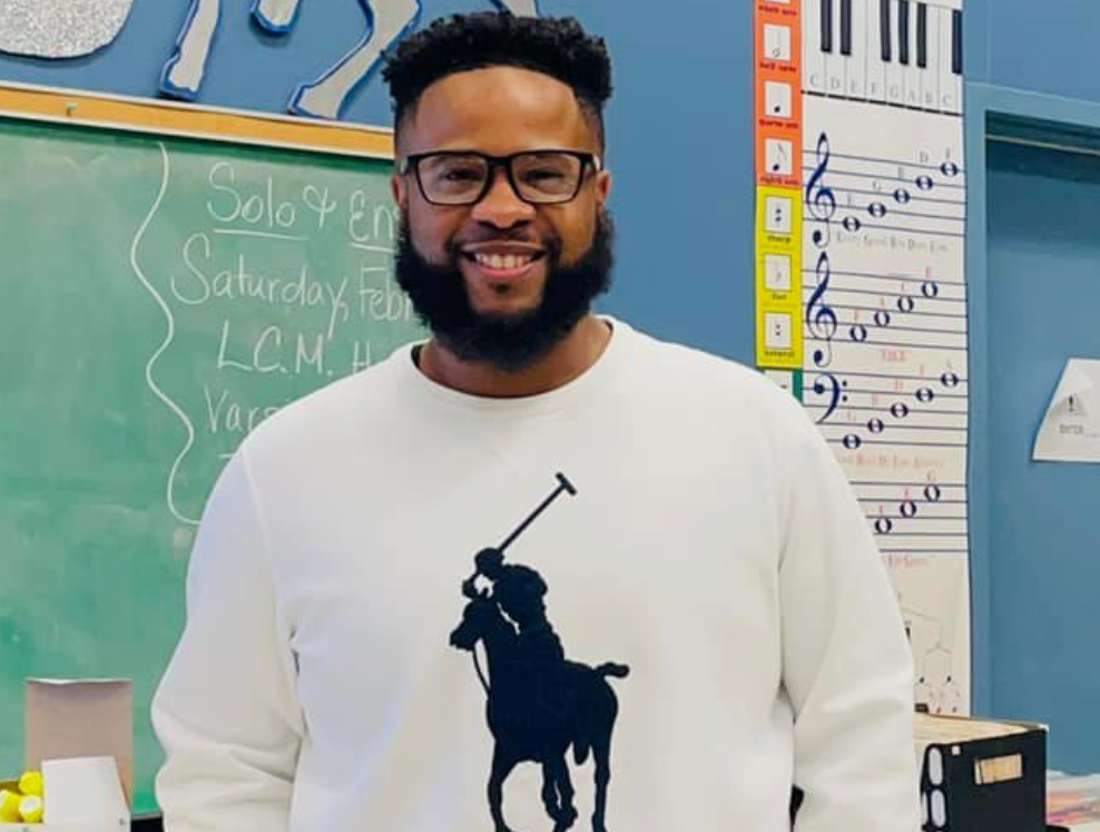 Educator Experienced Unimaginable Loss, Receives Warm Welcome From Students Upon Return To Work