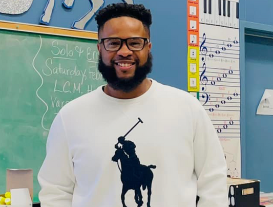 Educator Experienced Unimaginable Loss, Receives Warm Welcome From Students Upon Return To Work