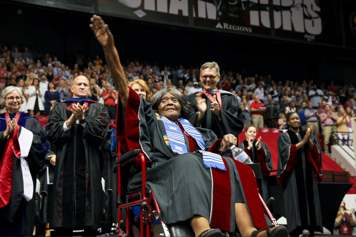 Woman Who Desegregated the University of Alabama Receives Honorary Doc ...