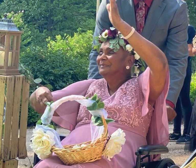 This 87-Year-Old Was 'The Flower Girl' At Her Granddaughter's Wedding Following A Stroke