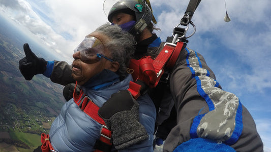 This 102-Year-Old WWII Veteran Just Crossed Skydiving Off Her Bucket List