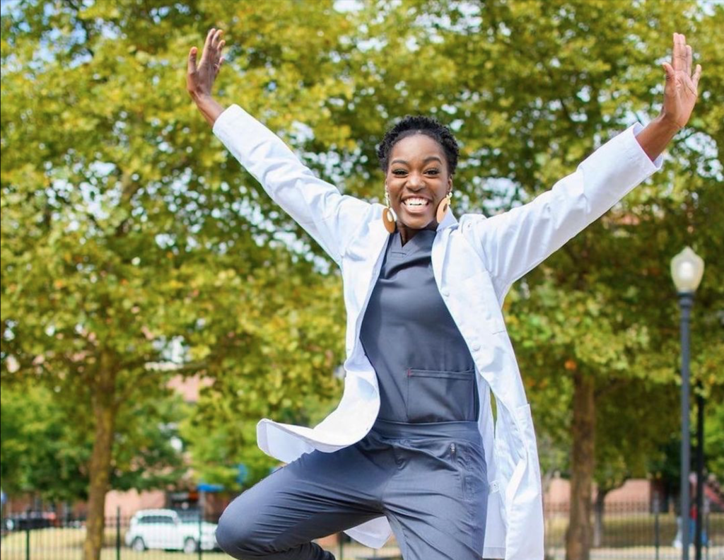 National Black Nurses Association Offers Free Mental Health Services to Black Nurses On Frontlines of the Pandemic