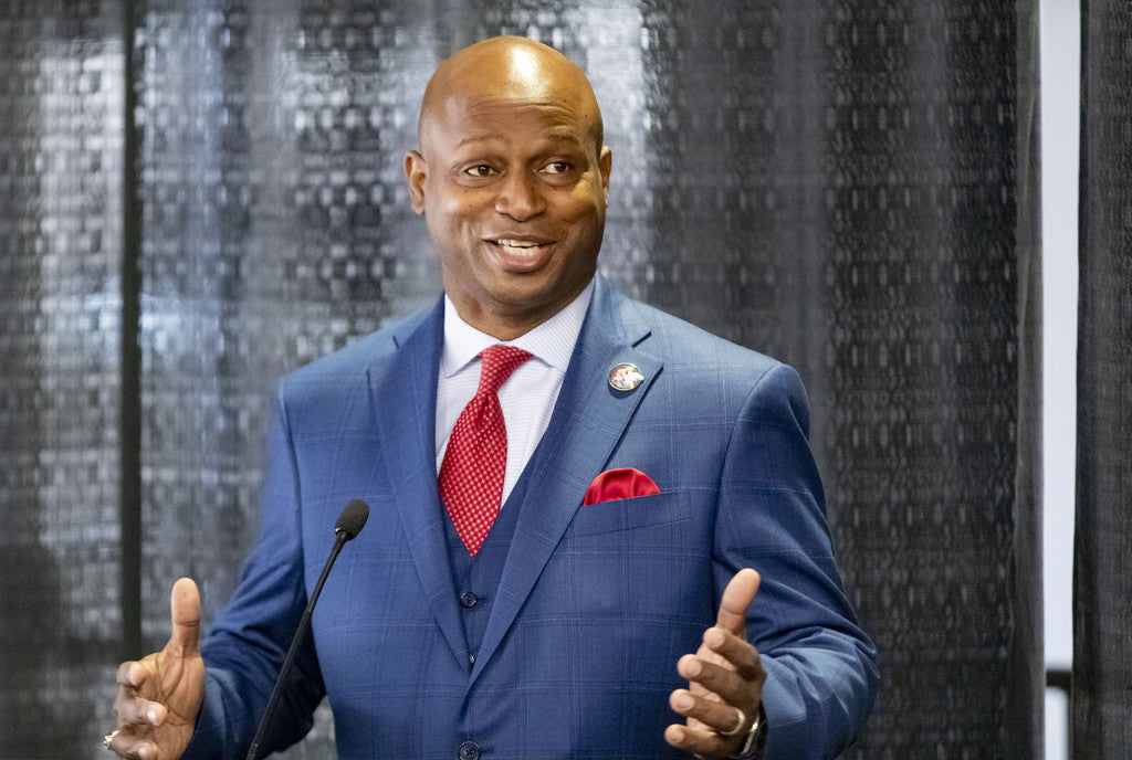 Rep. Emanuel "Chris" Welch Becomes Illinois' House of Representatives First Black Speaker In State's 200-Year History