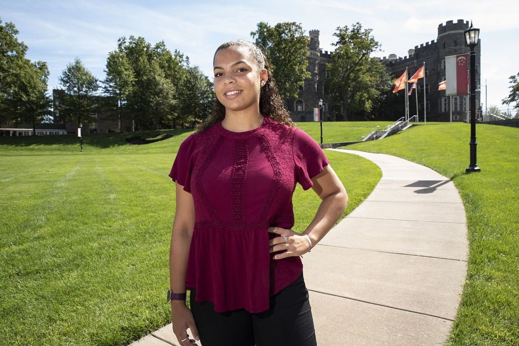 25-Year-Old Kelsey Koelzer Just Became The First Black Head Hockey Coach In NCAA History